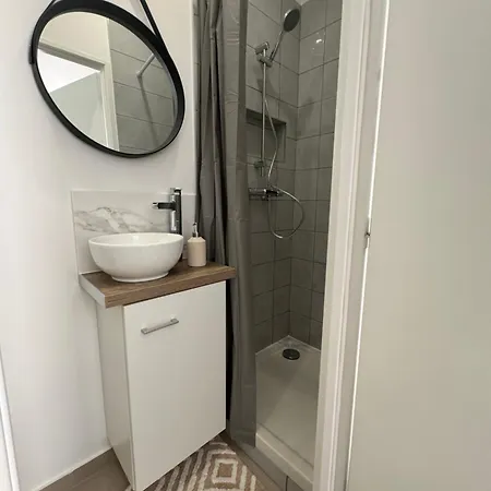 Apartment Eden